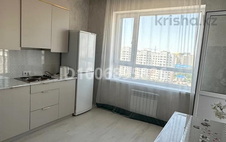 1-комнатная квартира · 39 м² · 10/16 этаж, Кошкарбаева за 25.5 млн ₸ в Астане, Сарайшык р-н — фото 11