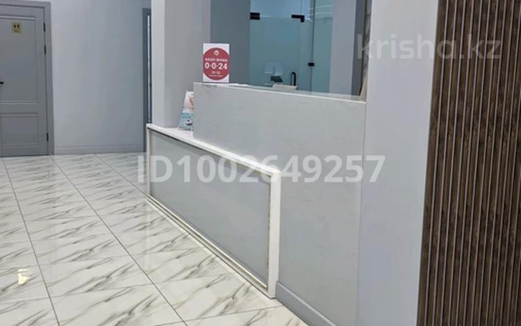 Действующий стоматологический бизнес · 216 м², бағасы: 200 млн 〒 в Актобе, мкр. Алтын орда — фото 2