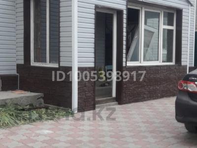 Отдельный дом · 7 комнат · 247 м², Шакарима 41 в — Торайгырова за 400 000 〒 в Алматинской обл., Талгарский р-н