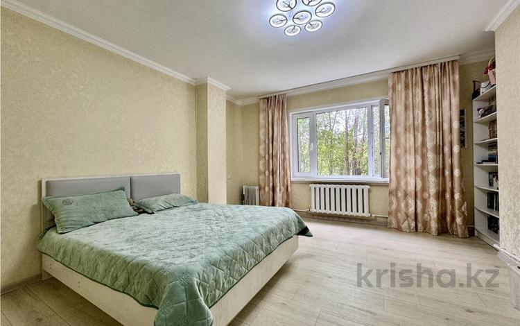 2-бөлмелі пәтер · 48.1 м² · 1/9 қабат, Юго-Восток ш/а., Шахтеров 31б, бағасы: ~ 19.8 млн ₸ в Караганде, Казыбек би р-н — фото 2
