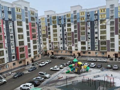 2-комнатная квартира · 69 м² · 5/9 этаж, мкр Нурсая, Елорда — Рядом магазин Food max за 300 000 ₸ в Атырау
