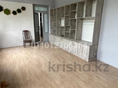 Офисы, образование, кабинеты и рабочие места, студии · 52 м² за 180 000 ₸ в Шымкенте, Аль-Фарабийский р-н