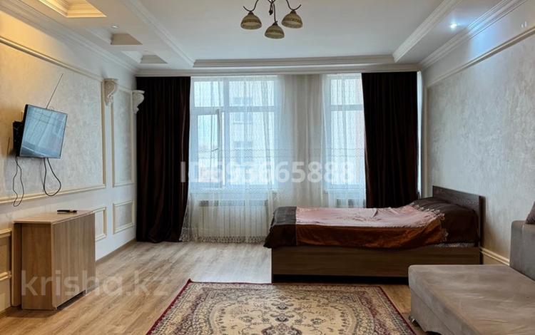 1-бөлмелі пәтер · 50 м² · 10/19 қабат, Момышулы 15/2 — Между Сатпаева-Тауелсиздик, бағасы: 10 000 ₸ в Астане, Алматы р-н — фото 12