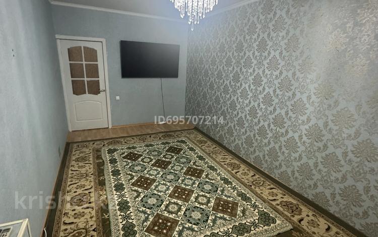 3-комнатная квартира · 70 м² · 5/5 этаж, 12-й мкр 61 за 18.5 млн ₸ в Актау — фото 2