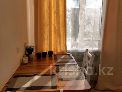 2-комнатная квартира · 42 м² · 3/4 этаж, Казбекова 6 — Дворец, центральная площадь, набережная. за 15 000 〒 в Балхаше