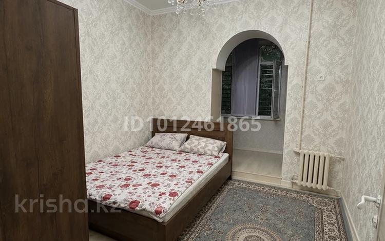 3-комнатная квартира · 85 м² · 2/3 этаж, 11-й микрорайон, 11-шағынаудан — Тауке хан Акназар хан за 180 000 ₸ в Шымкенте, Енбекшинский р-н — фото 3