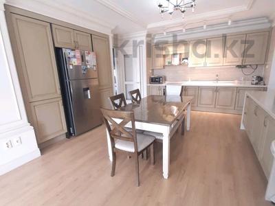 5-комнатная квартира · 220 м² · 9/18 этаж, Аскарова 8 за 220 млн ₸ в Алматы, Ауэзовский р-н