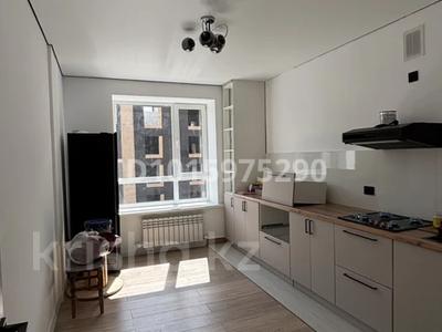 2-бөлмелі пәтер · 55 м² · 3 қабат, Алтын орда ш/а. 339 А, бағасы: 210 000 ₸ в Актобе, мкр. Алтын орда