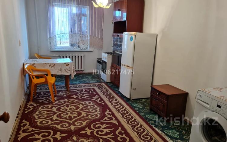 1-комнатная квартира, 51 м², 9/9 этаж, мкр 12 53 — ул. Аль-Фараби,3