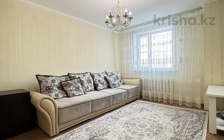 2-комнатная квартира, 59 м², 3/12 этаж, Кошкарбаева