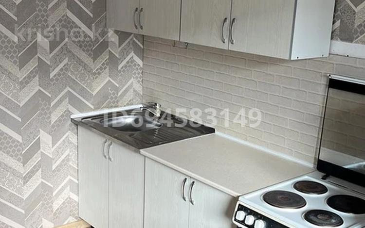 1-комнатная квартира · 38.2 м², Улы дала 82 за 180 000 ₸ в Астане, Есильский р-н — фото 2