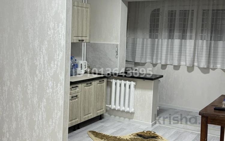 1-бөлмелі пәтер · 42 м² · 4/5 қабат, Айнабұлақ-4 ш/а. 168, бағасы: 28.7 млн ₸ в Алматы, Жетысуский р-н — фото 2