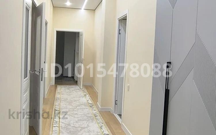 2-бөлмелі пәтер · 88 м² · 2/9 қабат, Нұрсая ш/а., Елорда 19/1 — Ниш, апек колледж, бином, кмг компаниясы., бағасы: 350 000 ₸ в Атырау, мкр Нурсая — фото 2