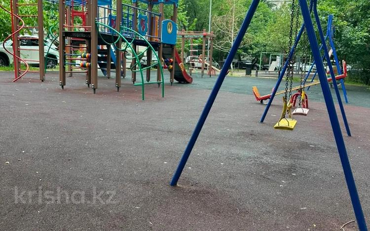 2-комнатная квартира · 51.4 м² · 4/5 этаж, мкр Мамыр-2 за 38 млн ₸ в Алматы, Ауэзовский р-н — фото 14
