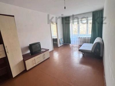 2-комнатная квартира · 48 м² · 3/5 этаж, Космическая 8 за 17.5 млн 〒 в Усть-Каменогорске, Ульбинский