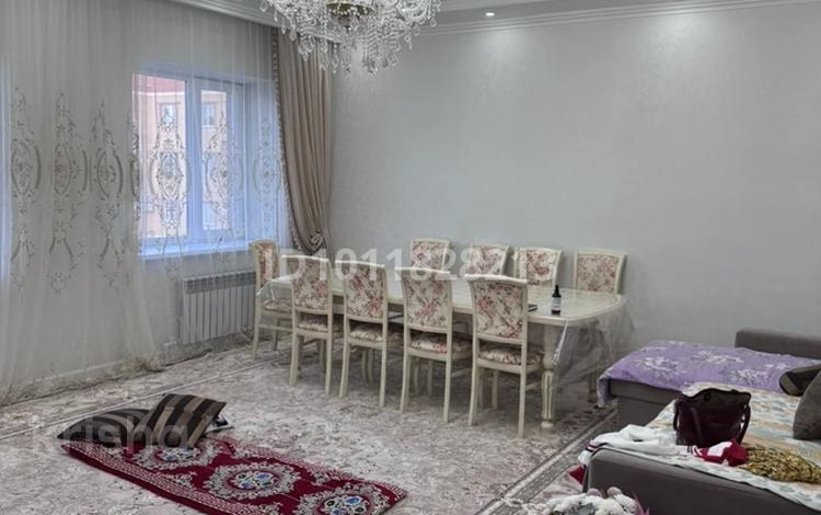 3-бөлмелі пәтер · 100 м² · 4/5 қабат, мкр. Алтын орда 41В — Батыс-2, бағасы: 45 млн ₸ в Актобе — фото 2
