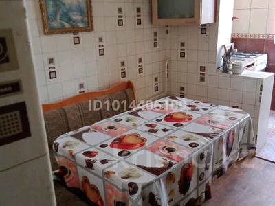 2-бөлмелі пәтер · 65 м², Восток 47-9, бағасы: 140 000 ₸ в Шымкенте, Аль-Фарабийский р-н