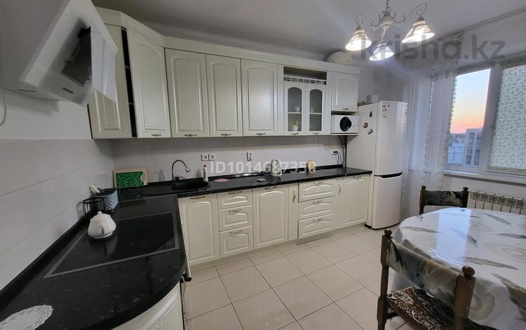 3-комнатная квартира · 91 м² · 15/18 этаж, Кайыма Мухамедханова 17 за 400 000 ₸ в Астане, Есильский р-н — фото 8