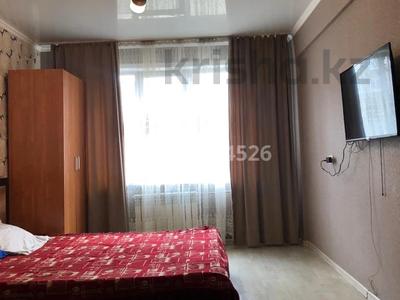 1-бөлмелі пәтер · 36 м² · 1/5 қабат, Новаторов 6 — Кабанбай батыра, бағасы: 12 000 ₸ в Усть-Каменогорске, Ульбинский