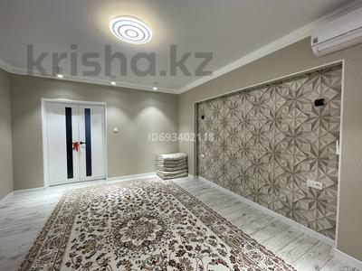 Аренда квартир в Атырауской обл.: 1-комнатная квартира · 45 м² · 3/5 этаж, мкр Нурсая, Таумуш Жумагалиева 21 за 150 000 〒 1-комнатная квартира · 45 м² · 3/5 этаж, мкр Нурсая, Таумуш Жумагалиева 21 за 150 000 〒 в Атырау