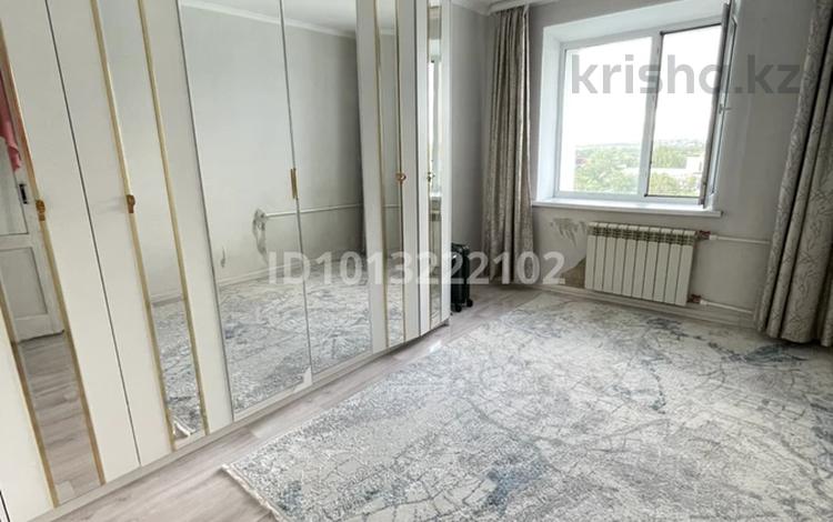 2-бөлмелі пәтер · 50.5 м² · 6/6 қабат, Жангелдин — Нокин-Жангелдин, бағасы: 12.5 млн ₸ в Актобе, мкр. Курмыш — фото 2