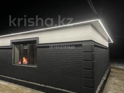 Отдельный дом · 4 комнаты · 80 м² · 10 сот., Асанали за 32 млн ₸ в Семее