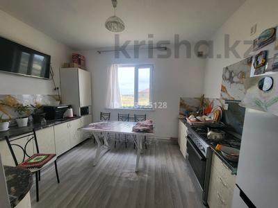 Жеке үй · 3 бөлме · 100 м² · 10 жүзд., Думан тұрғын алабы 547, бағасы: 18 млн ₸ в Актобе, жилой массив Думан