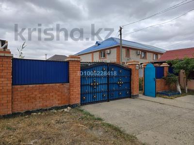 Отдельный дом · 8 комнат · 550 м² · 10 сот., 20 22 — Мкр-н Жеруйык за 140 млн 〒 в Атырау