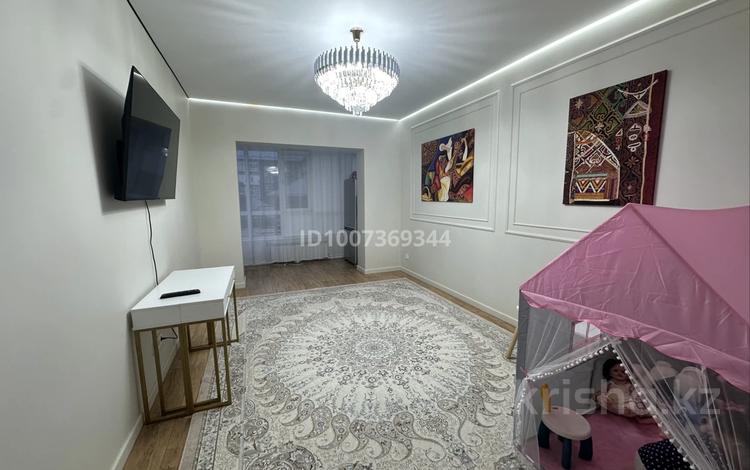 3-бөлмелі пәтер · 96 м² · 1/4 қабат, Евразийская 125 — Район Старый Аэропорт, напротив ресторана Султан, старая конечная остановка, бағасы: 42.5 млн ₸ в Уральске — фото 2