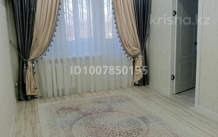 4-комнатная квартира · 65 м² · 3/5 этаж, мкр 5 96 за 22.5 млн ₸ в Актобе — фото 2