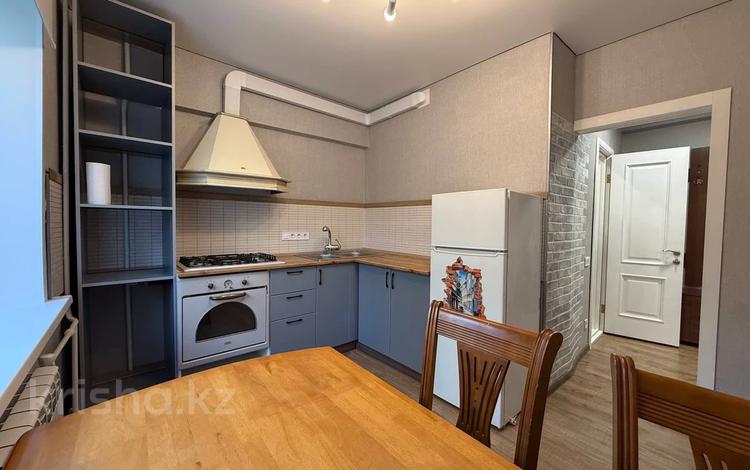 1-бөлмелі пәтер · 40 м² · 4/9 қабат, Муканова 239 — Шевченко, бағасы: 280 000 〒 в Алматы, Алмалинский р-н — фото 4