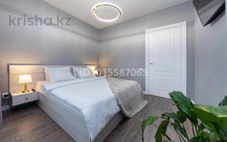 2-комнатная квартира · 80 м² · 10/10 этаж, Гагарина 124 за 20 000 ₸ в Алматы — фото 2
