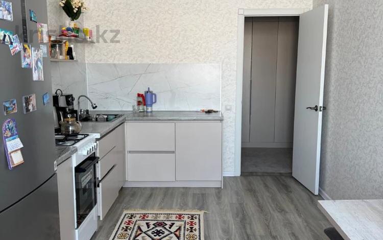 1-бөлмелі пәтер · 41 м² · 2/6 қабат, Микрорайон Береке 50, бағасы: 23 млн ₸ в Костанае — фото 2