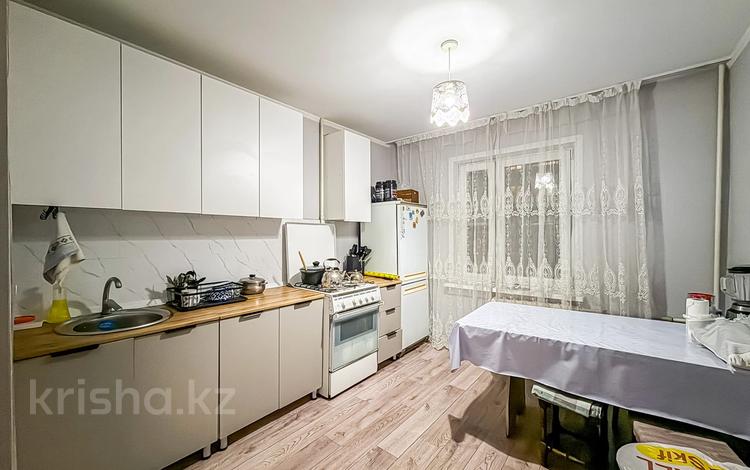 4-бөлмелі пәтер · 84.7 м² · 2/5 қабат, Мамыр-2 ш/а. 13 — Срочная продпжа!!!, бағасы: 59.5 млн ₸ в Алматы, Ауэзовский р-н — фото 15