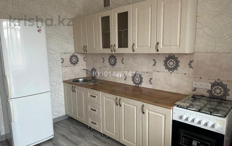 2-комнатная квартира · 65 м² · 3/9 этаж, Мкр. старый аэропорт — Дворец школьников Болашак за 200 000 ₸ в Кокшетау — фото 2