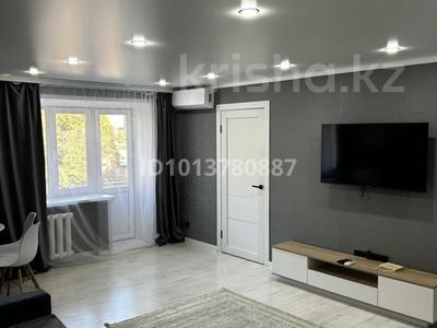 2-комнатная квартира · 43.2 м² · 3/5 этаж, Крылова 87 за 15 000 ₸ в Усть-Каменогорске