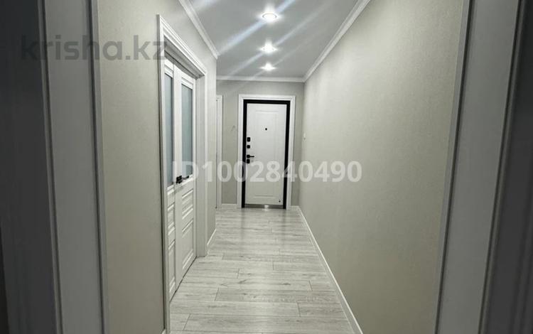 3-комнатная квартира · 76 м² · 3/12 этаж, Толстого 84 — Халык банк, Каспи банк, Дом оптика за 37 млн ₸ в Павлодаре — фото 2