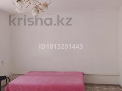 Жеке үй · 4 бөлме · 100 м² · , Восточный левый 6 дача 2277, бағасы: 14 млн ₸ в Семее
