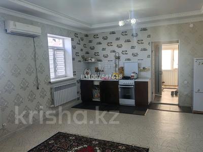 Отдельный дом · 1 комната · 35 м², мкр Жилгородок — Желкена за 100 000 〒 в Актобе