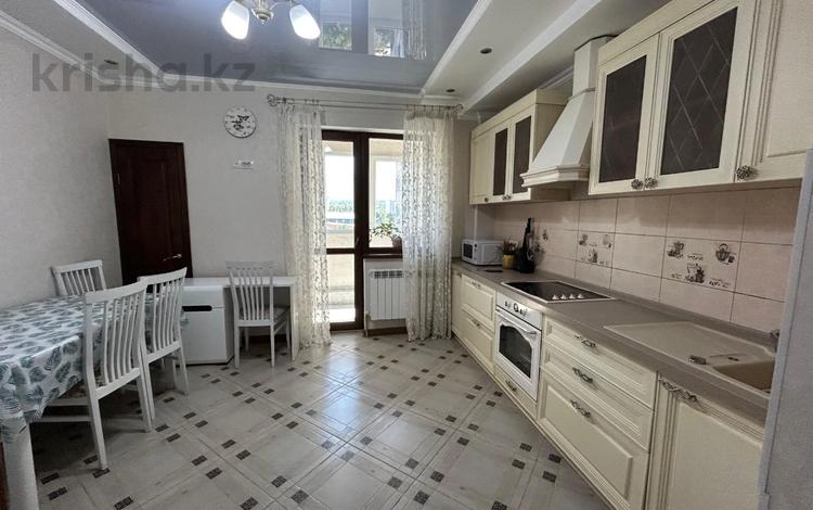 4-комнатная квартира · 116.3 м² · 8/25 этаж, Абиша Кекилбайулы 270/2 — Торайгырова за 700 000 ₸ в Алматы, Бостандыкский р-н — фото 7