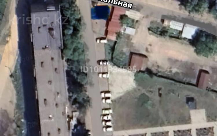 Жер телімі · 1 сотық, Луначарского 197Б, бағасы: 1.5 млн ₸ в Щучинске — фото 2