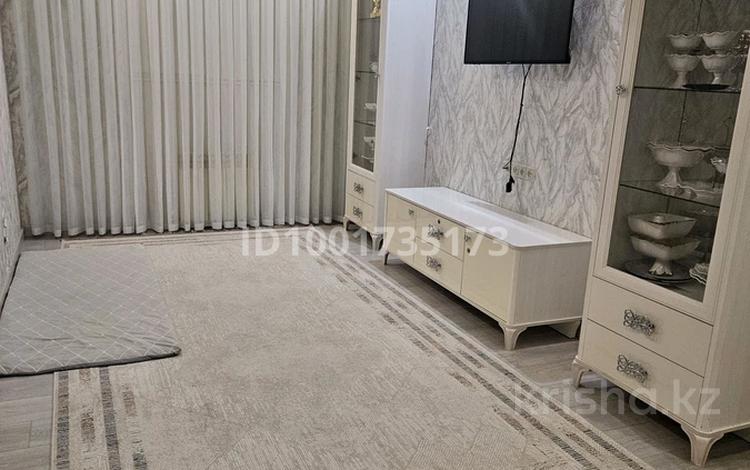 3-комнатная квартира · 108 м² · 5/9 этаж, мкр. Алтын орда, Мангилик ел 22 — Гипер анвар,мектеп Смарт білім, 63мектеп,ТТ и К поликлиника,Коктобе гостиница за 40 млн ₸ в Актобе — фото 2