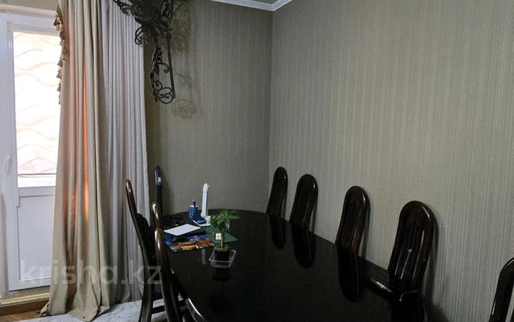 2-бөлмелі пәтер · 70 м² · 9/9 қабат, мкр Аксай-1А, бағасы: 37.5 млн ₸ в Алматы, Ауэзовский р-н — фото 50