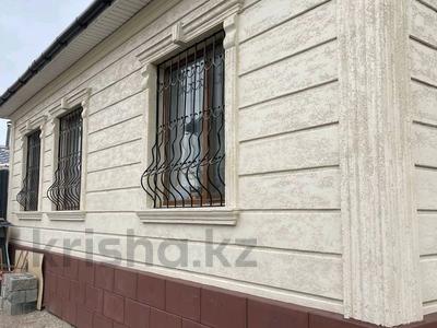 Саусақпен клиторы с мүшесі порно видео