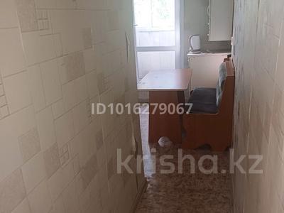 2-комнатная квартира · 44 м² · 4/5 этаж, мкр Городской Аэропорт — Находится рядом с Авторынком за 120 000 ₸ в Караганде, Казыбек би р-н