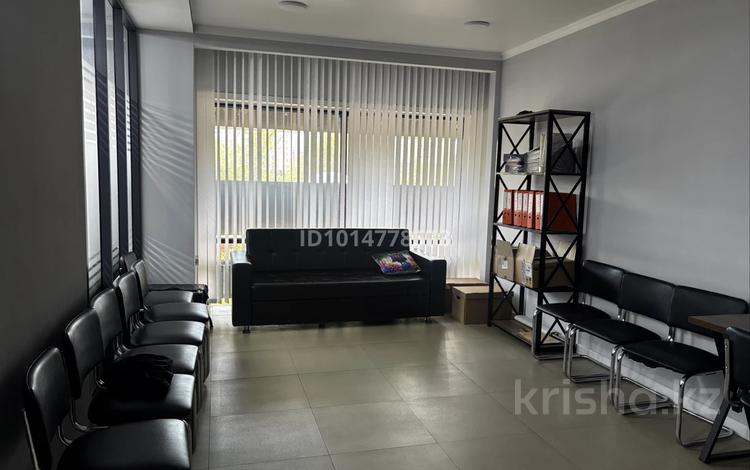 Офисы · 24 м² за 350 000 ₸ в Астане, Есильский р-н — фото 2