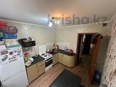 1-бөлмелі пәтер · 42 м² · 1/9 қабат, Майкудук, Майкудук, мкр Голубые пруды 10, бағасы: 13 млн ₸ в Караганде, Алихана Бокейханова р-н