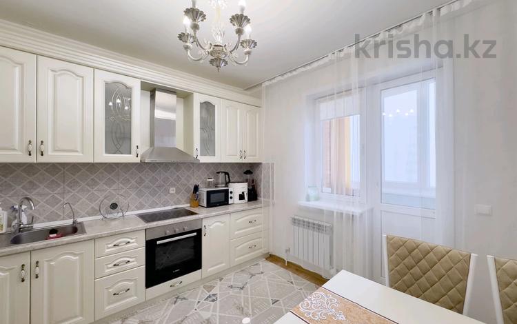2-комнатная квартира · 70 м² · 5/14 этаж, Айтматова 27 за 35 млн ₸ в Астане, Нура р-н — фото 6
