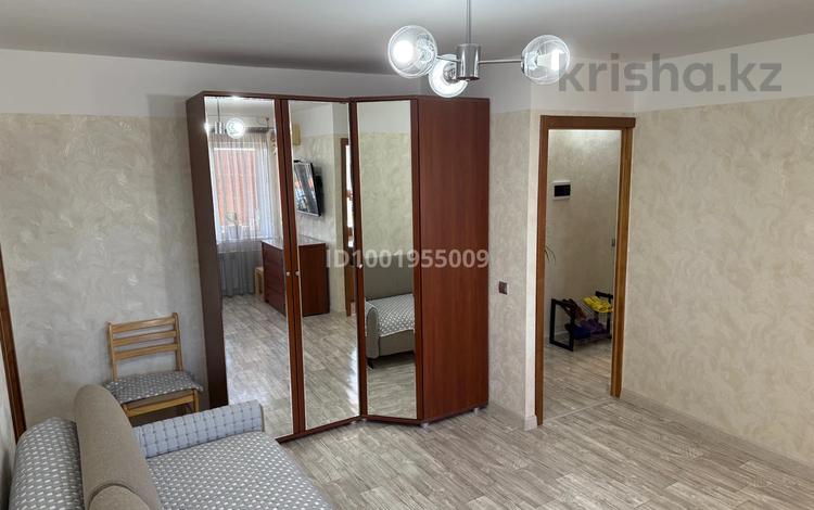 2-бөлмелі пәтер · 47 м² · 3/3 қабат, Азаттык — Азаттык 126, бағасы: 160 000 ₸ в Атырау — фото 2