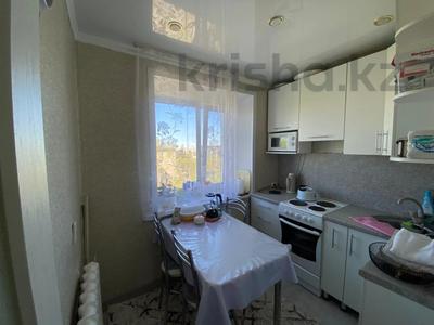 3-комнатная квартира · 60 м² · 5/5 этаж, Астана 28 за 10 млн ₸ в Аксу